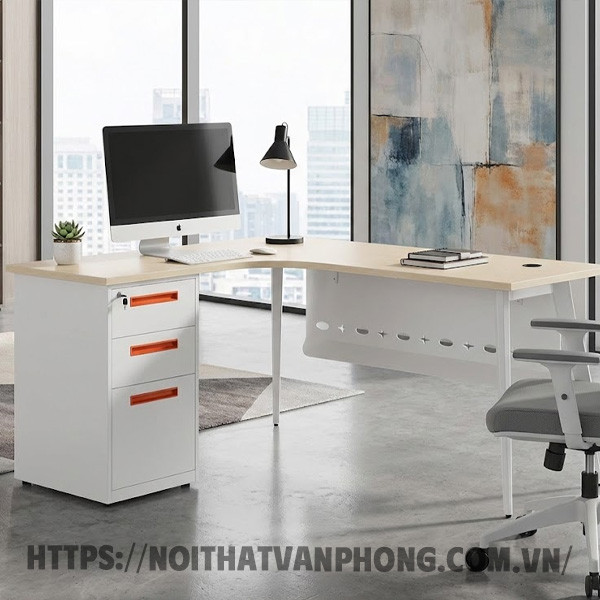 ban-lam-viec-mat-rong-5